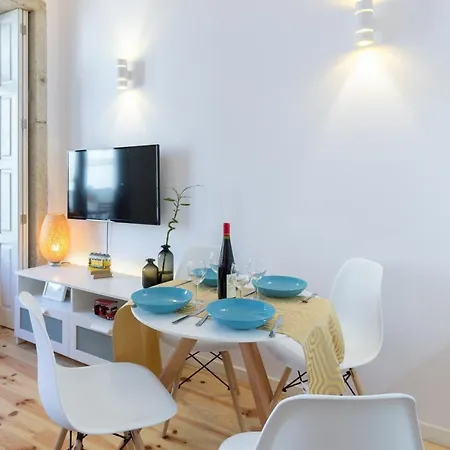 Apartment Spacious Bright Flat W/ Terrace By Host Wise Porto